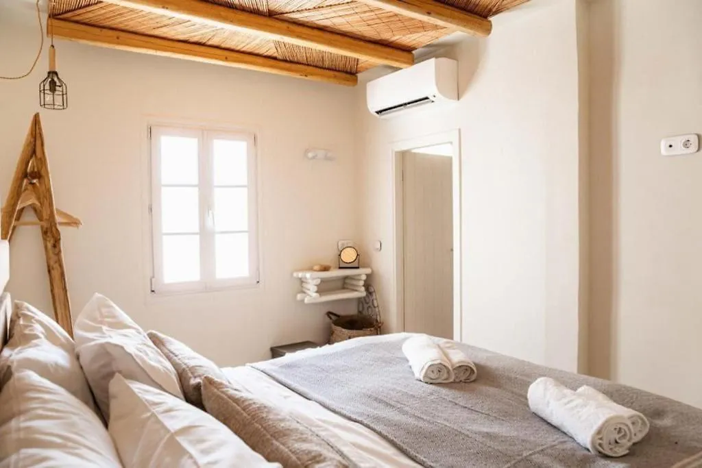 Μooi Katrins Villa Mykonos Town